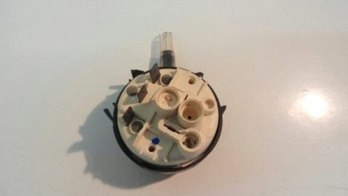 16000905801    pressostato   lavatrice ariston lsi 61