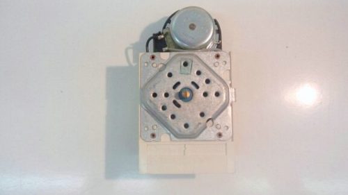 16000657203   timer   lavastoviglie  ariston lst 660