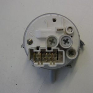 9387 -- 000 (9458) 7650047 pressostato lavatrice indesit wie 147
