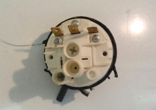 Pressostato lavastoviglie Electrolux TT09E cod 7610032