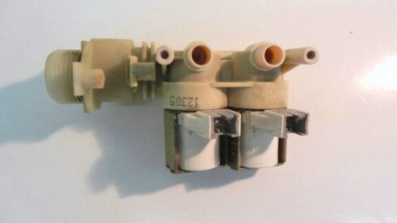 Elettrovalvola lavatrice Ariston LBE 68 ALL cod 12305