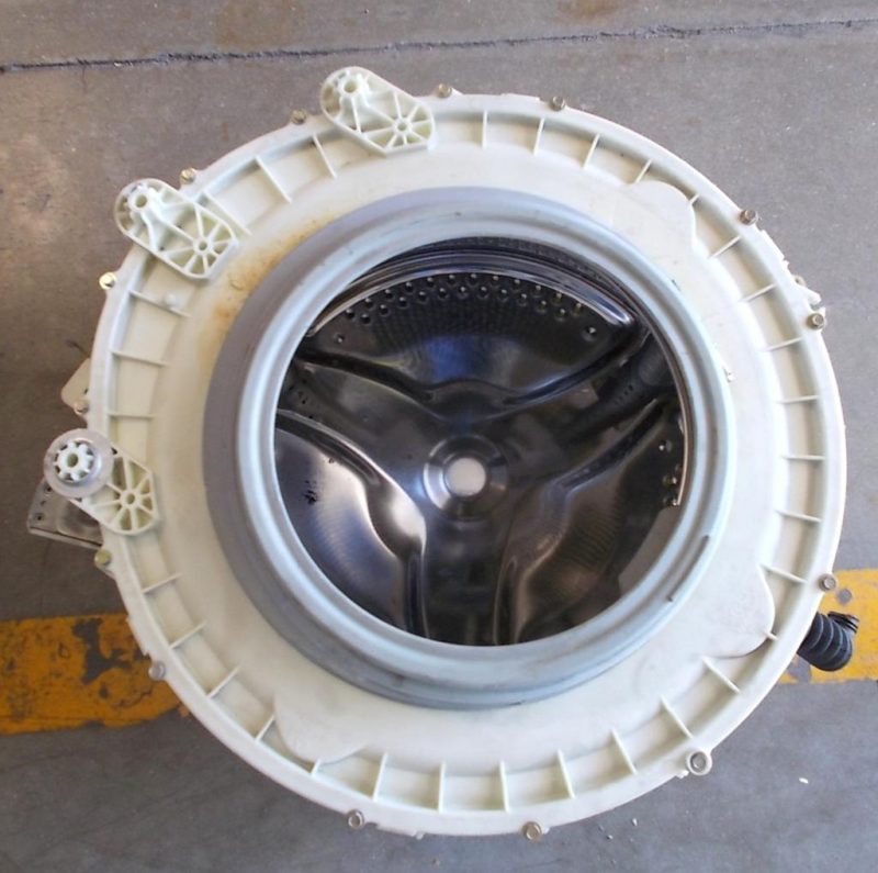 9698 -- 000 (9786) gruppo vasca completo per lavatrice candy cld 135-01 5kg 1200 giri DI RECO