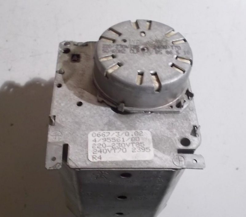 4 95561 00   0667 3 0.02 timer elettrozeta 850 xt