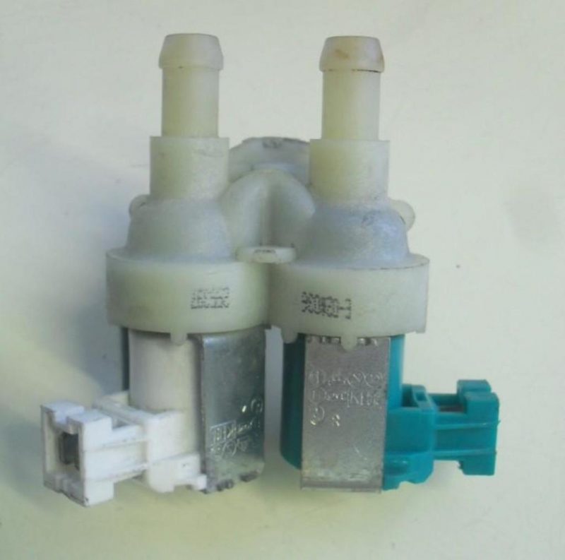 Elettrovalvola lavatrice Ariston ATD104 cod