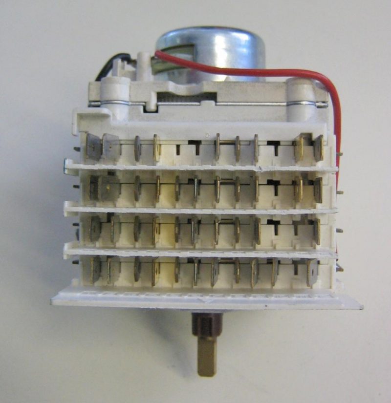 Timer lavatrice Ignis AWV465/M cod 461971051811