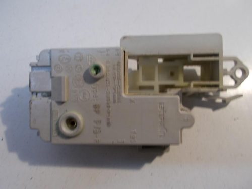 Bloccaporta lavatrice Zoppas 03P22153 cod 129747901